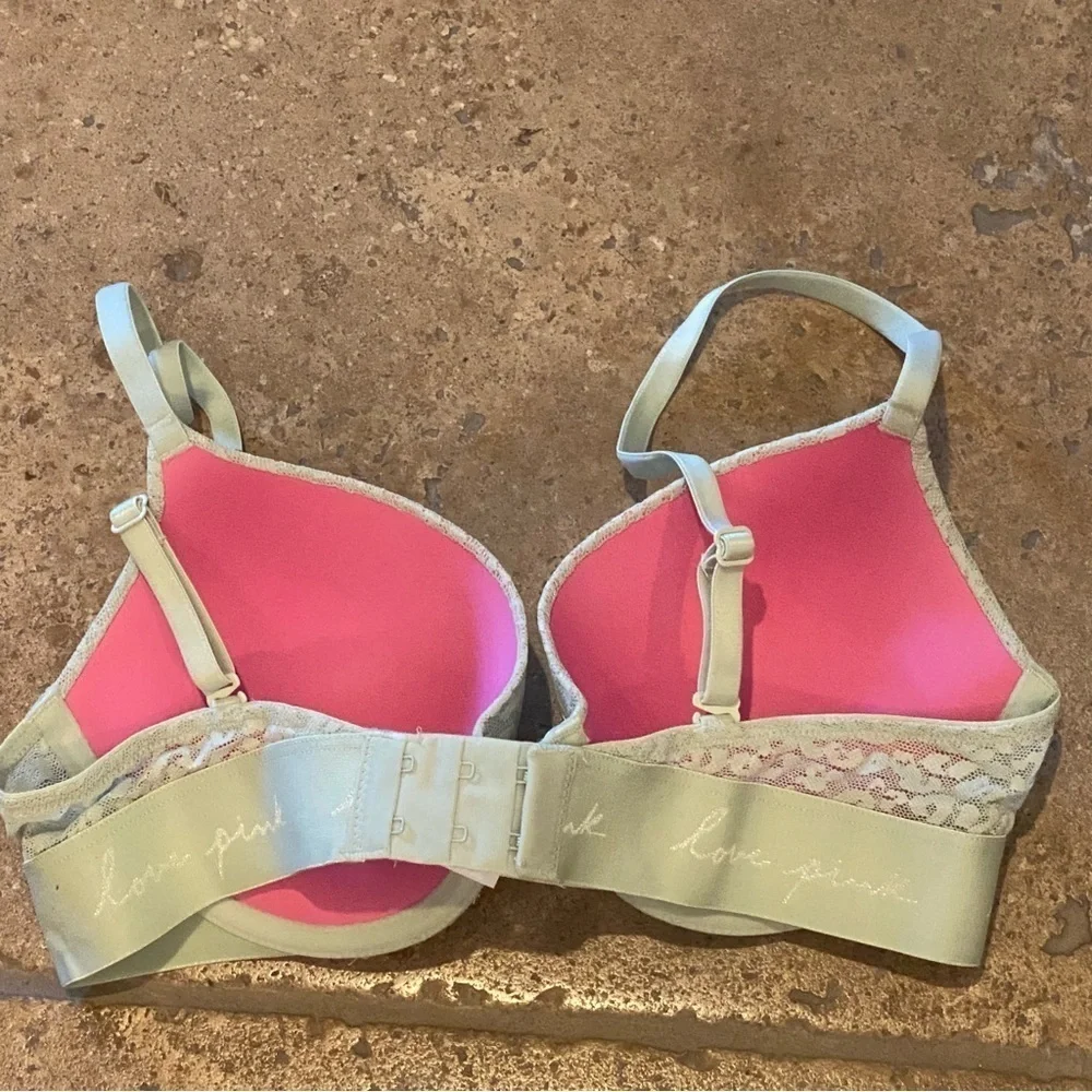 NWT~VICTORIA’S SECRET Light Green Lace Padded Everywhere Push-Up Bra Size 34C